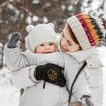 Comment habiller bébé pour l'hiver ? conseils et sélection de vêtements douillets